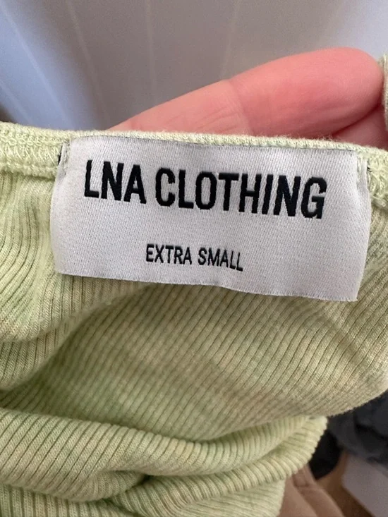 LNA clothing rafael one shoulder ribbed tank green size extra small - Picture 4 of 4